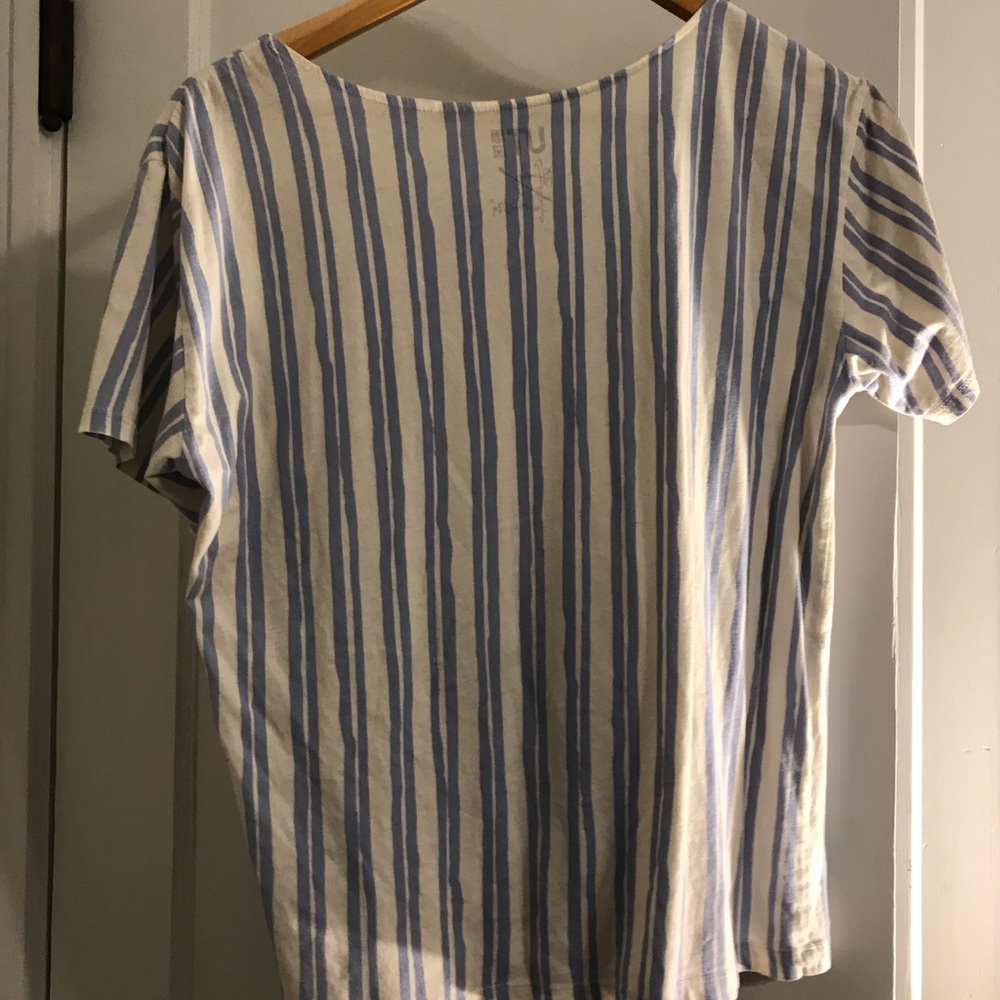 Tee - Picture 4 of 4